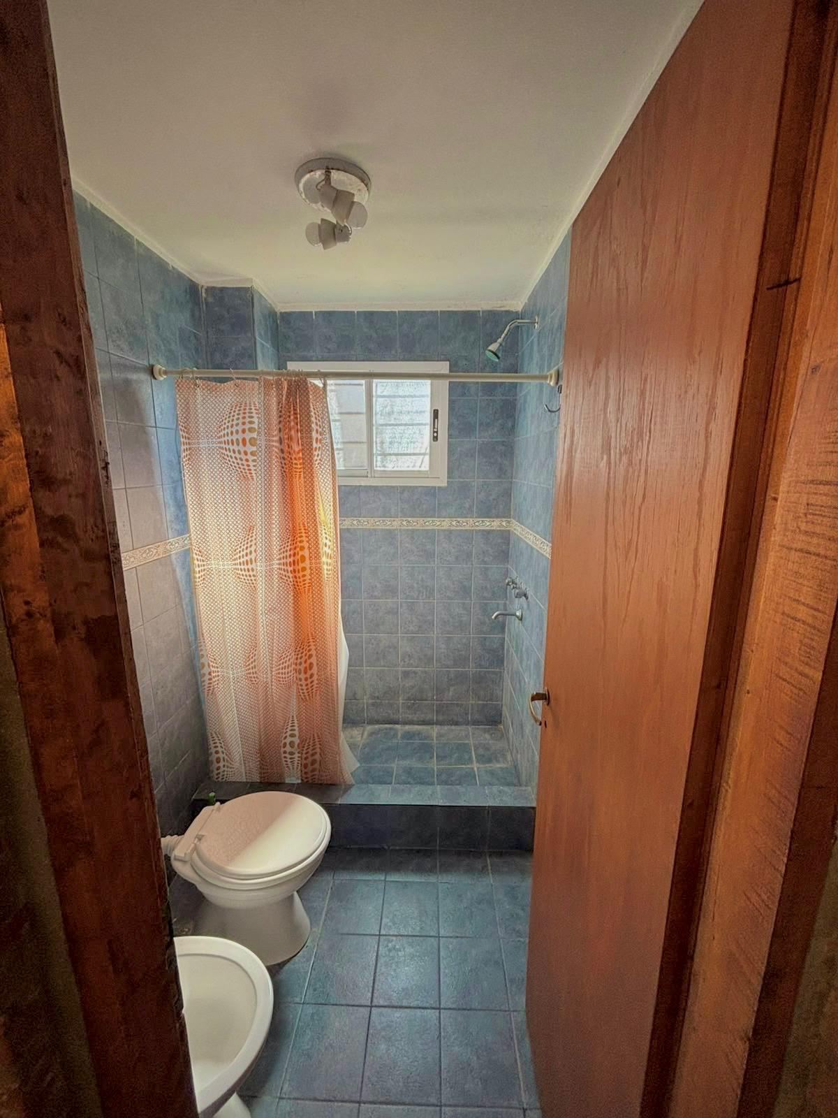 Baño completo con ducha